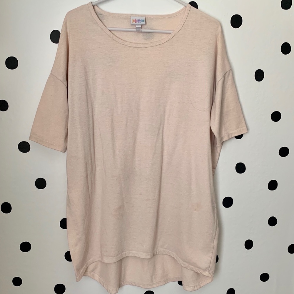 🔥30%OFF🔥Lularoe Highlow beige color top size XS